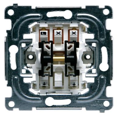 ABB 1067.21 Kytkinrunko 16 A, ilman kiinnityskynsiä