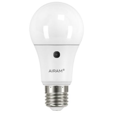 Airam 4713757 LED-lamppu hämärätunnistimella