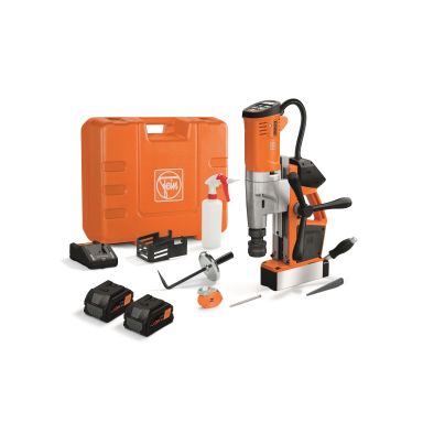 Fein AKBU 35 PMQW Magneettiporajyrsin akkujen ja laturin kanssa