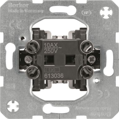 Hager 613036 Bryterinnsats trapp uten klor