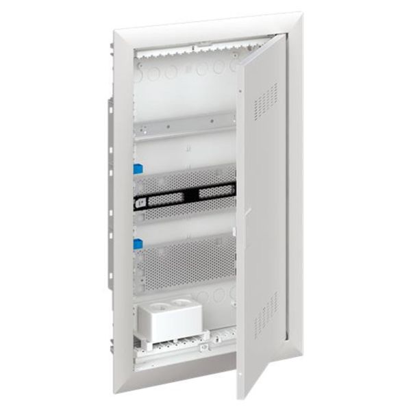 Normsentral ABB UK600 2CPX031391R9999 ventilert dør 3-radet