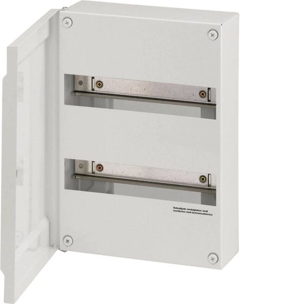 Vakiokotelo Hager GD218N 18 moduulia/rivi, pinta-asennus, metallilevy 2 riviä