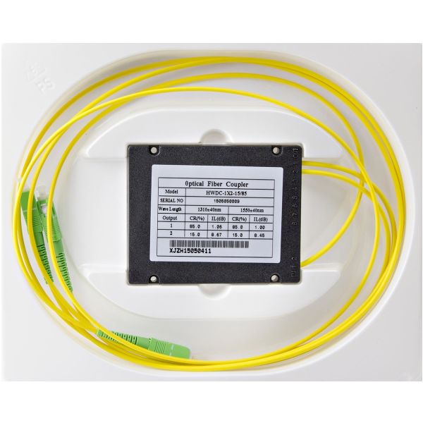 Haaroitin Televes 235751 tuplaikkuna 8 dB