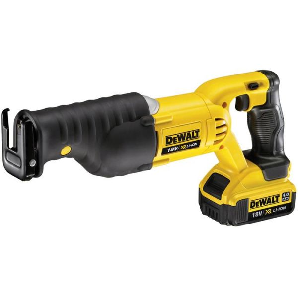 Bajonetsav Dewalt DCS380M2 med batteri og oplader 