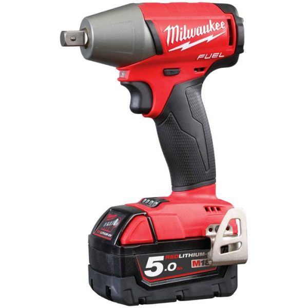 Mutterdragare Milwaukee M18 FIWP12-502C med 5,0Ah batterier och laddare 