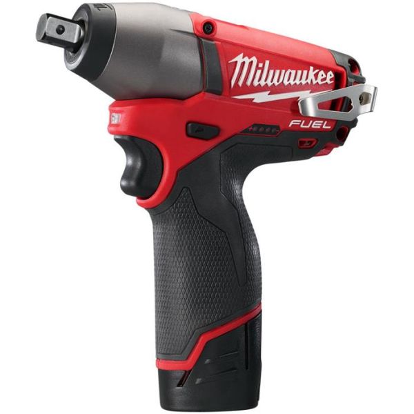 Muttertrekker Milwaukee M12 CIW12-202C med batteri og lader 