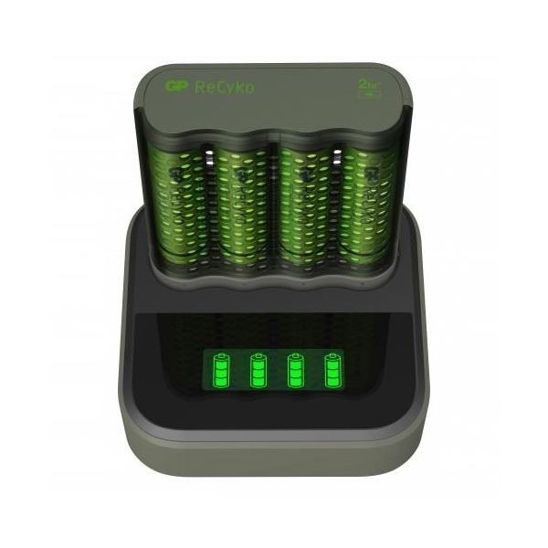 Oplader GP Batteries ReCyko Speed M451 med AA-batterier og ladestation 