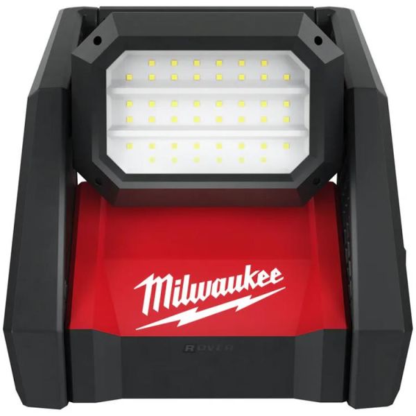 Arbetslampa Milwaukee M18 HOAL-0 utan batterier och laddare 
