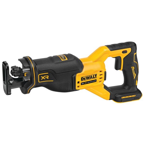 Bajonetsav Dewalt DCS382N-XJ uden batteri og oplader 