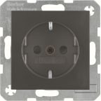 41231606 Hager Stikkontakt 3025345