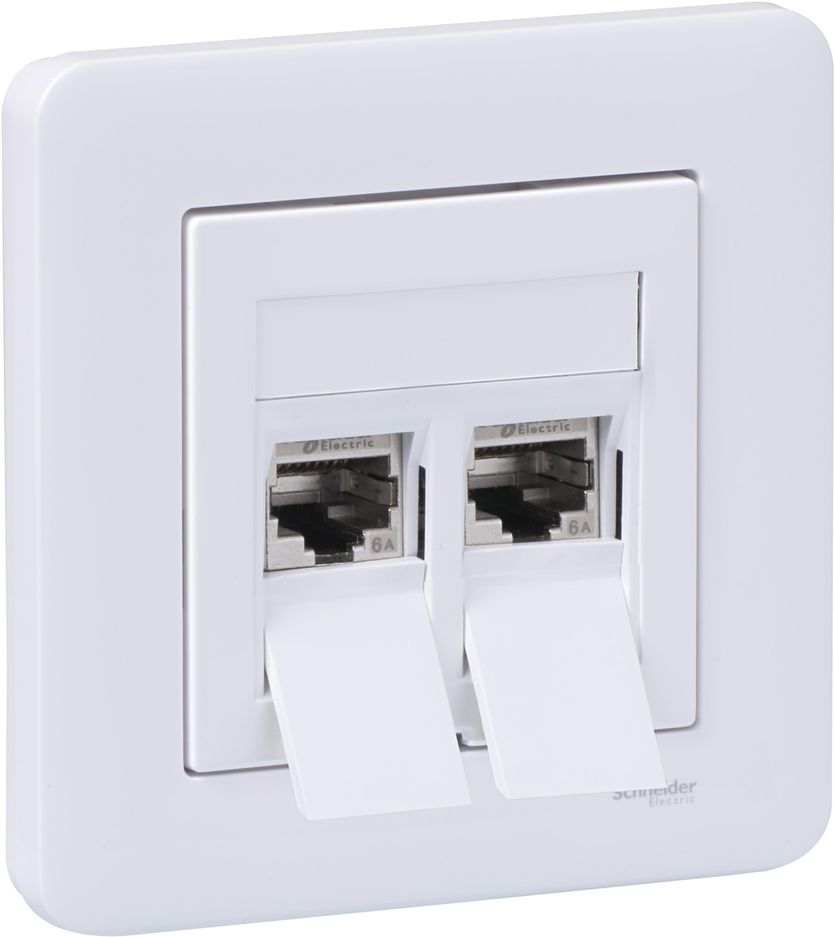 Schneider Electric WDE002437 Modularuttag med heltäckplatta Rak