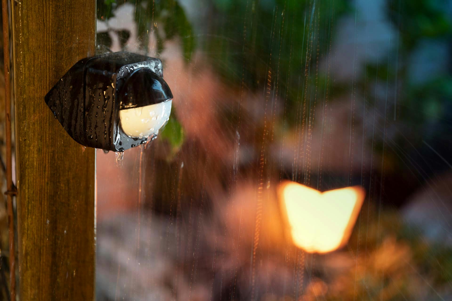 Närbild på Philips Hue Outdoor Sensor