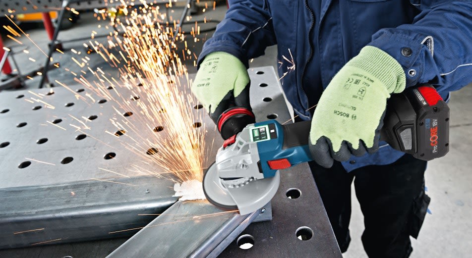 Nyhet: Ny vinkelslipserie från Bosch med fästet X-LOCK!