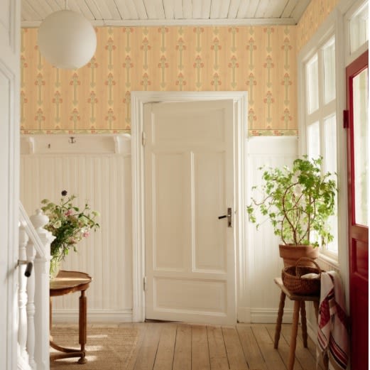 Rum i sekelskiftesstil tapetserat i tapeten Nergården från Duro.