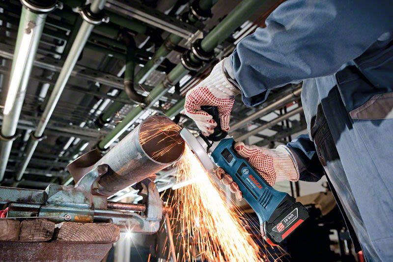 Guide: Minska risken för arbetsskador med smarta funktioner från Bosch Professional