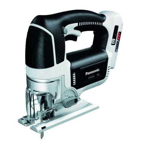 Panasonic EY4550X Stikksag uten batteri og lader