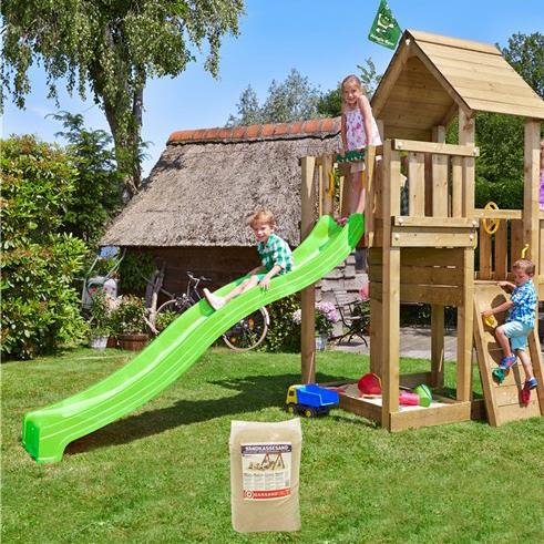 Jungle Gym Cubby Lektorn med 120 kg sand och grön rutschkana