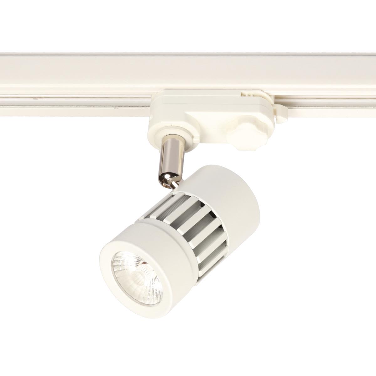 Esma 230V Dæmpbar 3F 8W 3000K Ra90 525lm Hvid.