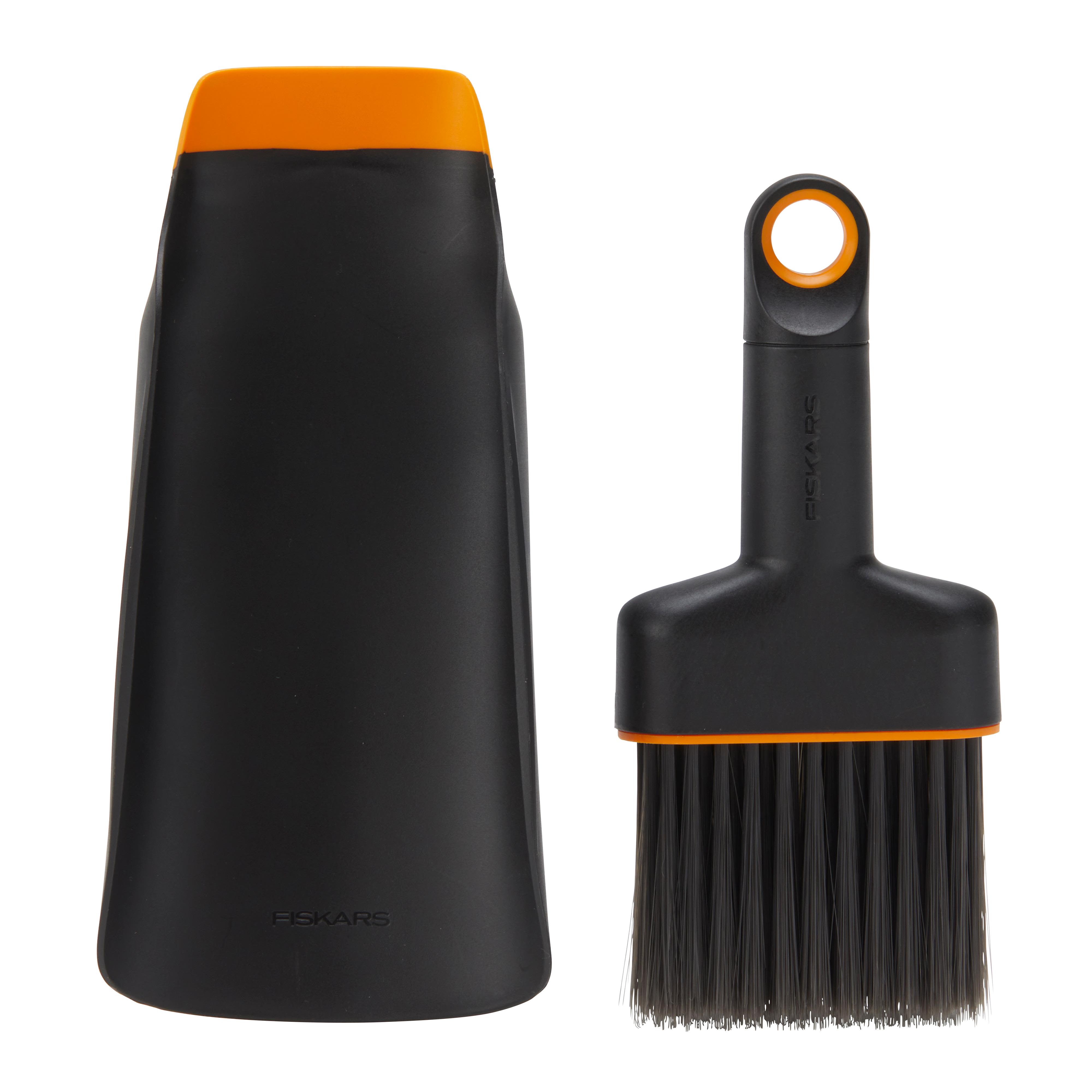 Fiskars - Plantespade og kost 2-in-1