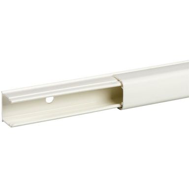 Schneider Electric Optiline 1820 Minikanava PVC, 18 x 20 mm, valkoinen