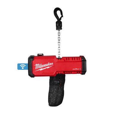Milwaukee M18 BLCHTO-121 Akkuketjunostin 1 T, akun ja laturin kanssa