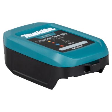 Makita DC18SJ Batteriladdare med ADP14 biladapter och USB-PD-kabel